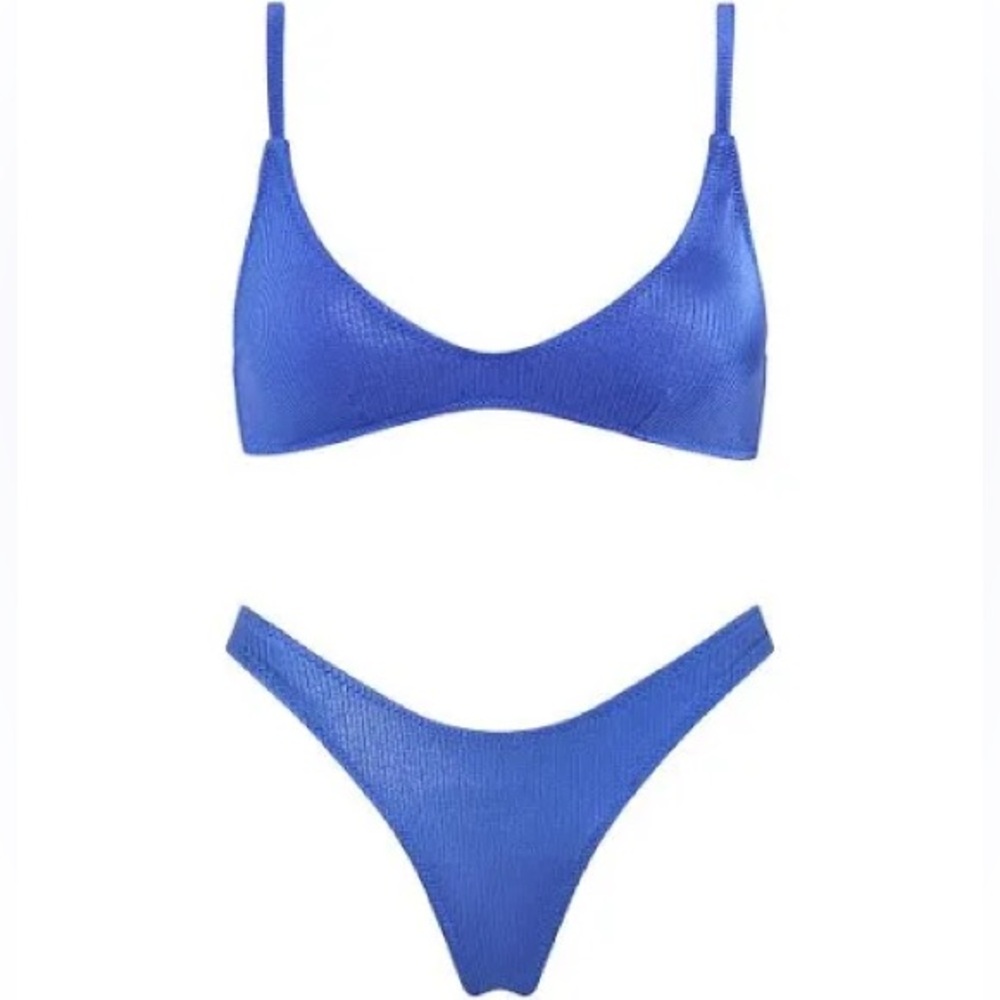 Triangl bikini set with skirt